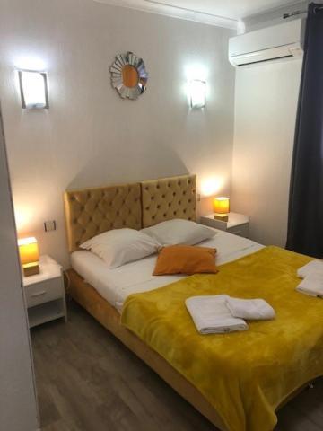 Le Castelet Hotell Saintes-Maries-de-la-Mer Exteriör bild