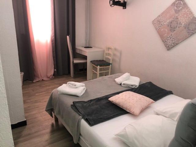 Le Castelet Hotell Saintes-Maries-de-la-Mer Exteriör bild