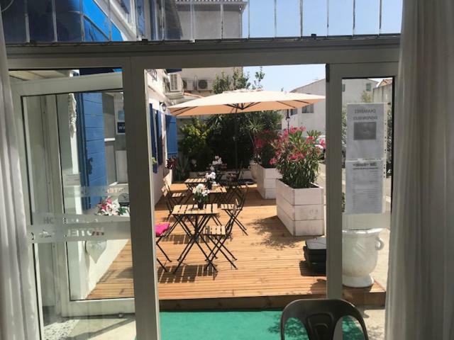 Le Castelet Hotell Saintes-Maries-de-la-Mer Exteriör bild